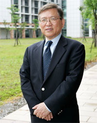 Recent Photo of President Wu